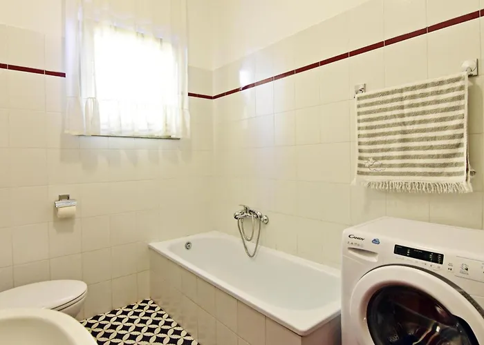 Apartman Spacious With Parking *