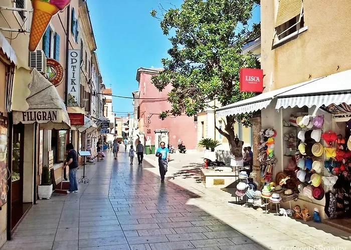 Spacious With Parking