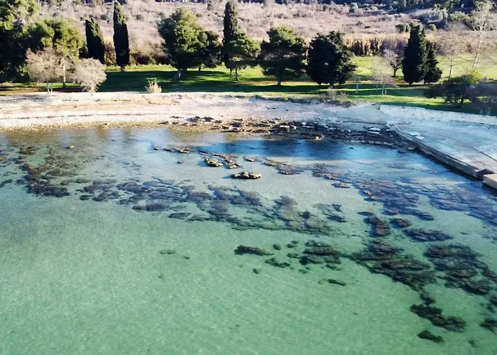 Spacious With Parking * Umag