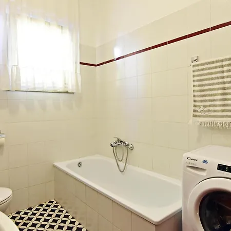 Апартаменты Spacious With Parking *