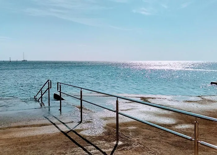 Spacious With Parking