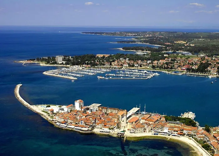 Spacious With Parking * Umag