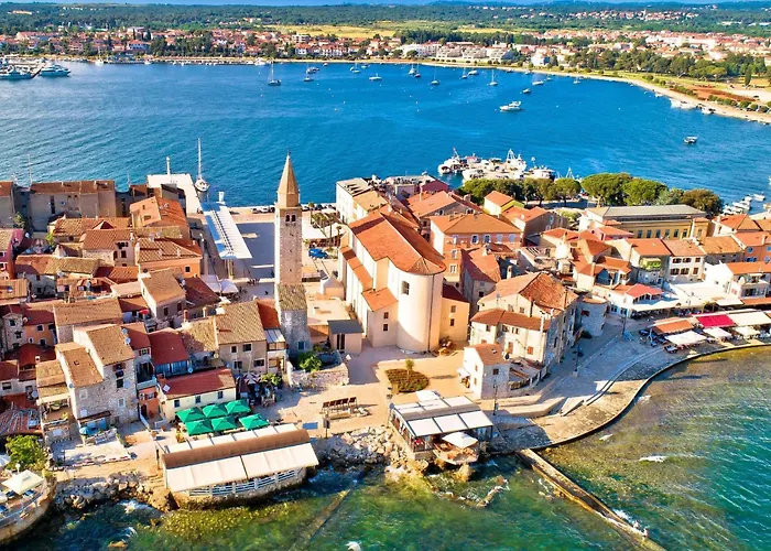 Spacious With Parking